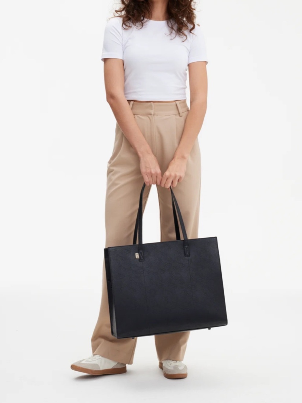 BÉIS Large Work Tote Black Vegan Leather Laptop Bag Travel w/ Organizer Insert - Picture 3 of 9